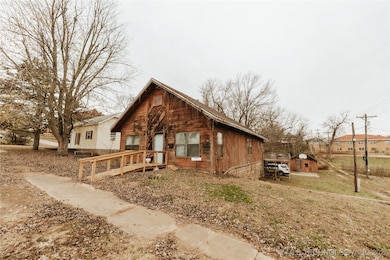 907 5th St, Pawnee, OK 74058 - photo 4