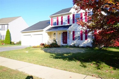 50 Thomas Dr, Easton, PA 18040 - photo 2