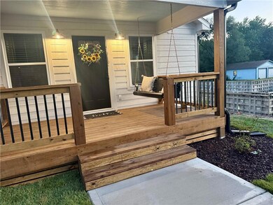 1035 Chestnut Ave, Osawatomie, KS 66064 - photo 3