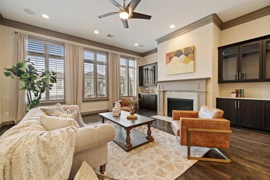 2413 Mcduffie St, Houston, TX 77019 - photo 6