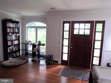 8512 Salem Way, Bethesda, MD 20814 - photo 7