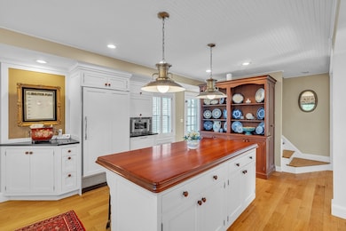 40 Pleasant St, Dover, MA 02030 - photo 5