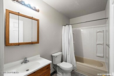 500 San Juan Cir unit 4, Anchorage, AK 99504 - photo 7