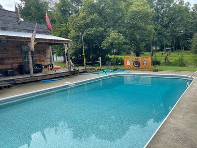 606 Regal Dr, Tunnel Hill, GA 30755 - photo 7