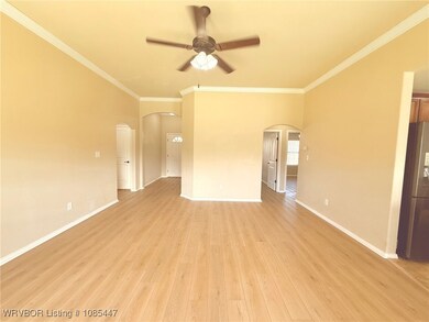 2229 Regency Ln, Barling, AR 72923 - photo 5