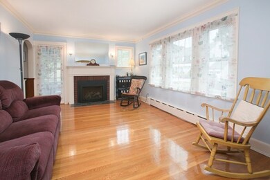 11 Cuthbert Rd, West Roxbury, MA 02132 - photo 3
