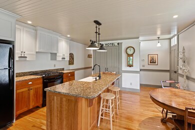 08-186ElmStreet-Damariscotta-KS