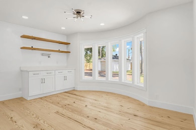 498 Alabama St, Crestview, FL 32536 - photo 7