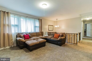 132 N Hunter Forge Rd, Newark, DE 19713 - photo 4