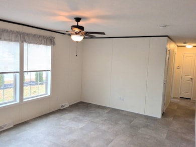 1942 Central Ave unit 36, Colonie, NY 12205 - photo 5