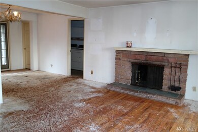 14075 35th Ave S, Tukwila, WA 98168 - photo 3