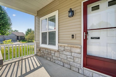 9010 Aster Dr, West Des Moines, IA 50266 - photo 3