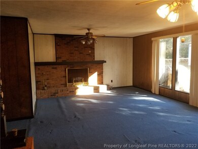 325 Richmond Dr, Fayetteville, NC 28304 - photo 5