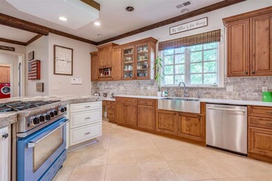 Blue Star Gas Range, Wolf Steam Oven, Quartz count