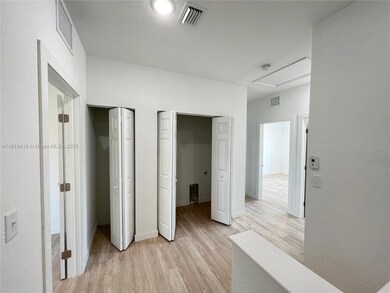 436 NW 14th Way, Fort Lauderdale, FL 33311 - photo 7