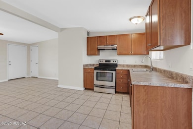 007_2821 N. Columbus unit 11_simonphotog