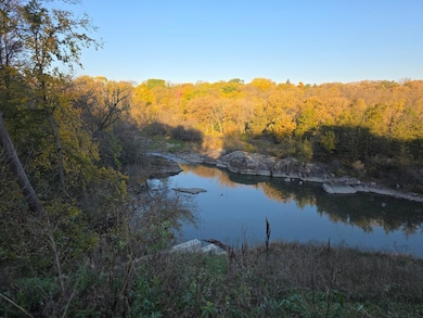 109 W Bridge St, Redwood Falls, MN 56283 - photo 6