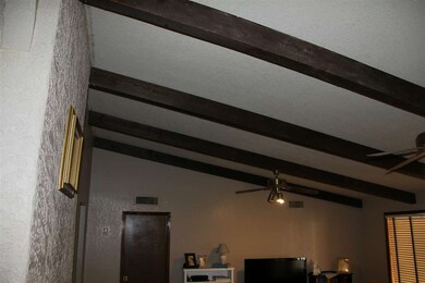Vaulted & beamed ceilings