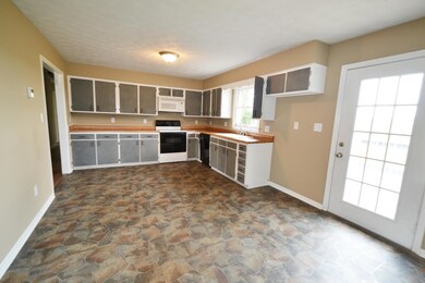 416 Talmage Mayo Rd, Harrodsburg, KY 40330 - photo 5