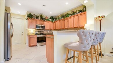 650 Pacific Grove Dr unit 2, West Palm Beach, FL 33401 - photo 7