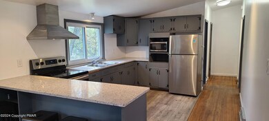 618 King St unit 2, Stroudsburg, PA 18360 - photo 4