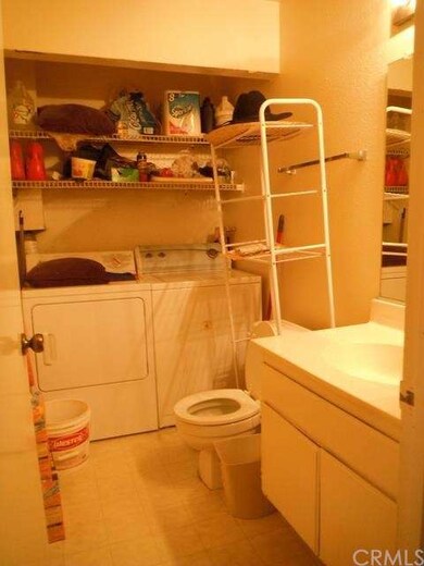 153 S Wilmington Ave unit I, Compton, CA 90220 - photo 7