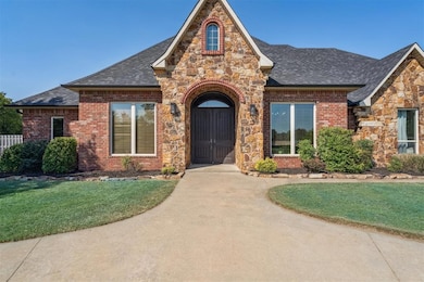 2400 Augusta, Shawnee, OK 74801 - photo 3