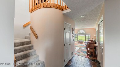 6336LakeDr02