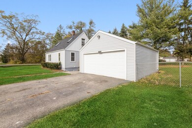 4602 E Wonder Lake Rd, Wonder Lake, IL 60097 - photo 5