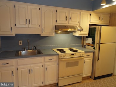 420 New Jersey Ave, Wallingford, PA 19086 - photo 5