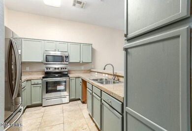 2215 N 27th St unit 102, Phoenix, AZ 85008 - photo 6