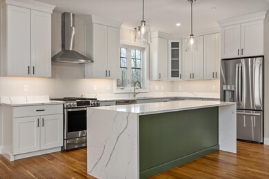 40 Sage Ln unit 4, Portsmouth, NH 03801 - photo 2