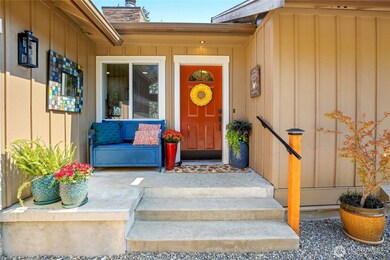 571 SE Spruce Rd, Port Orchard, WA 98367 - photo 4