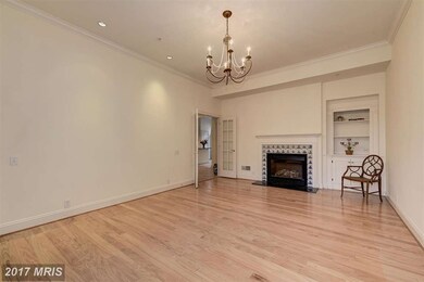 8525 Gavin Manor Ct, Chevy Chase, MD 20815 - photo 6