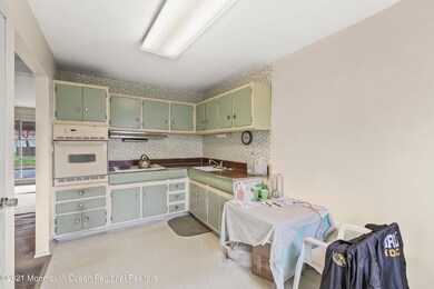 5 Wyoming Dr, Hazlet, NJ 07730 - photo 5