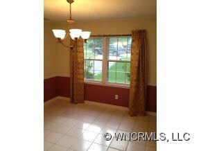 45 Lynwood Cir, Asheville, NC 28806 - photo 6