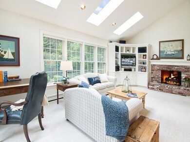 96 Hickory Ln, Yarmouth, ME 04096 - photo 5