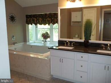 43250 Oakway Ct, Leonardtown, MD 20650 - photo 4