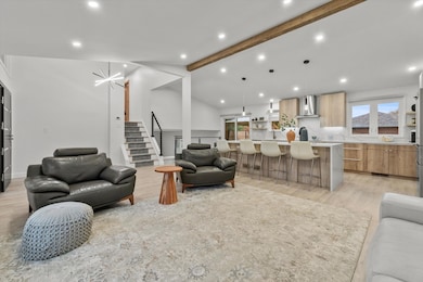 8433 Wheeler Dr, Orland Park, IL 60462 - photo 4