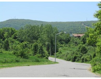 19 San Souci Dr, South Hadley, MA 01075 - photo 5