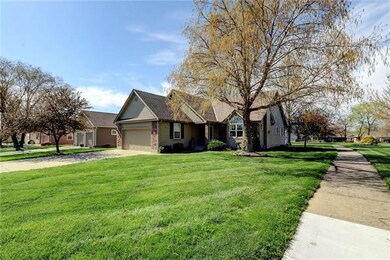 606 Meadowlark Dr, Raymore, MO 64083 - photo 4