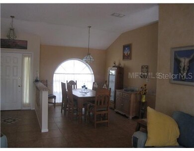 8203 Chelsworth Dr, Orlando, FL 32835 - photo 4