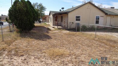 403 N Maple St, Carlsbad, NM 88220 - photo 3