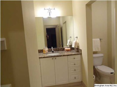 Guest bath with granite countertops and tub/shower