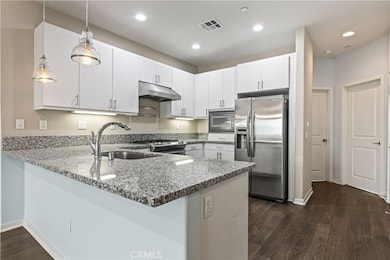 1528 W Artesia Square unit B, Gardena, CA 90248 - photo 5