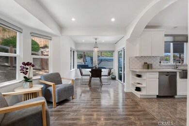 19419 Oxnard St, Tarzana, CA 91356 - photo 3