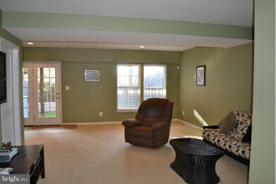 25393 Elm Terrace, Aldie, VA 20105 - photo 7