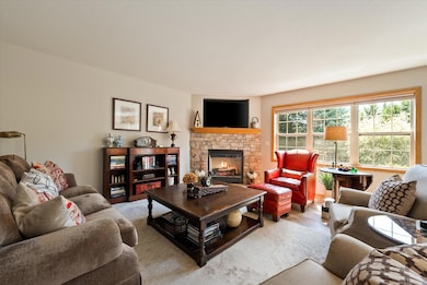 07-Living Room