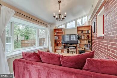 719 Upland Place, Alexandria, VA 22314 - photo 4