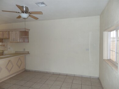 341 S 10th Ave, Yuma, AZ 85364 - photo 4